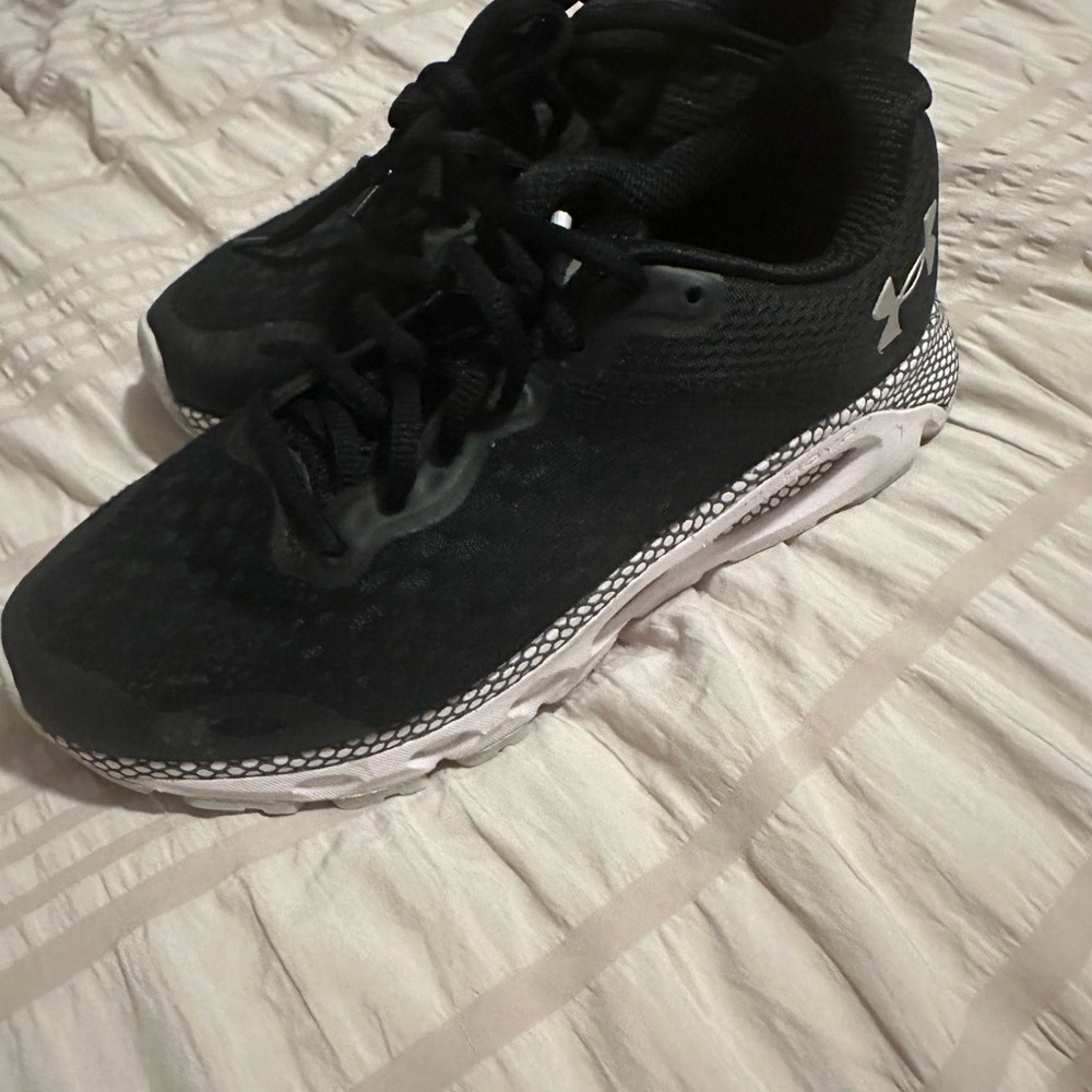 Under Armour Hovr Infinite 3 Black and White Athletic Sneakers